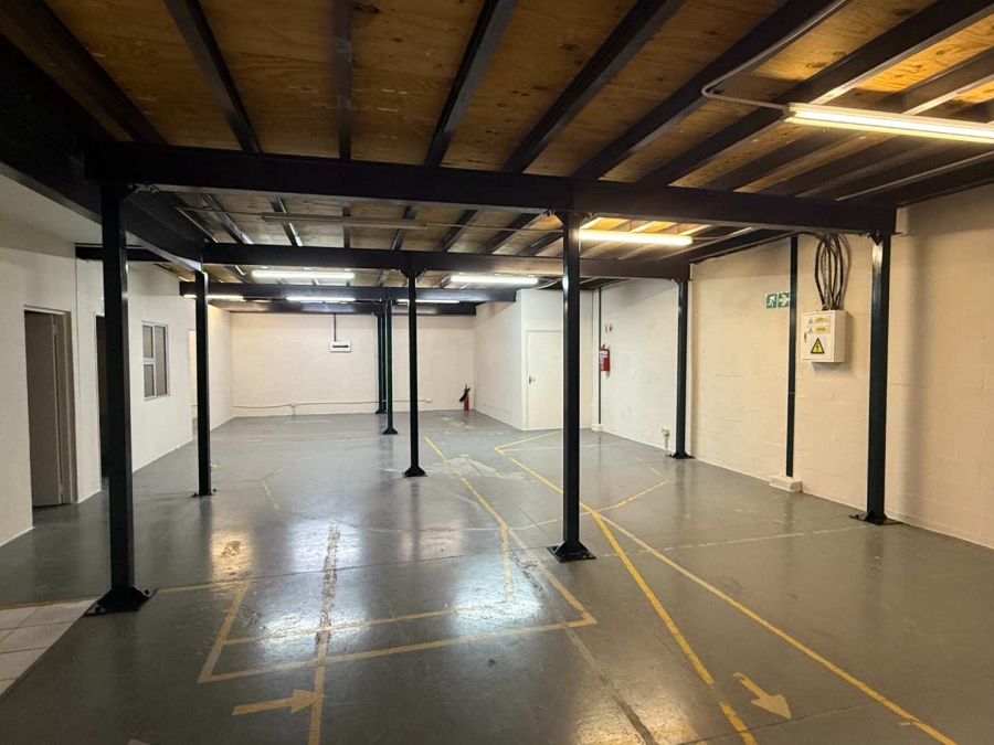 To Let commercial Property for Rent in Maitland Western Cape